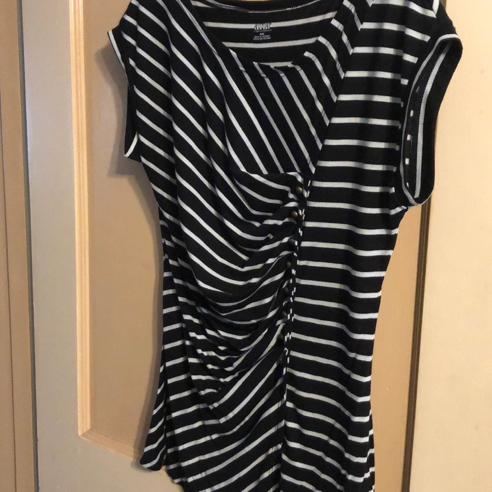 Shirt - Picture 4 of 4